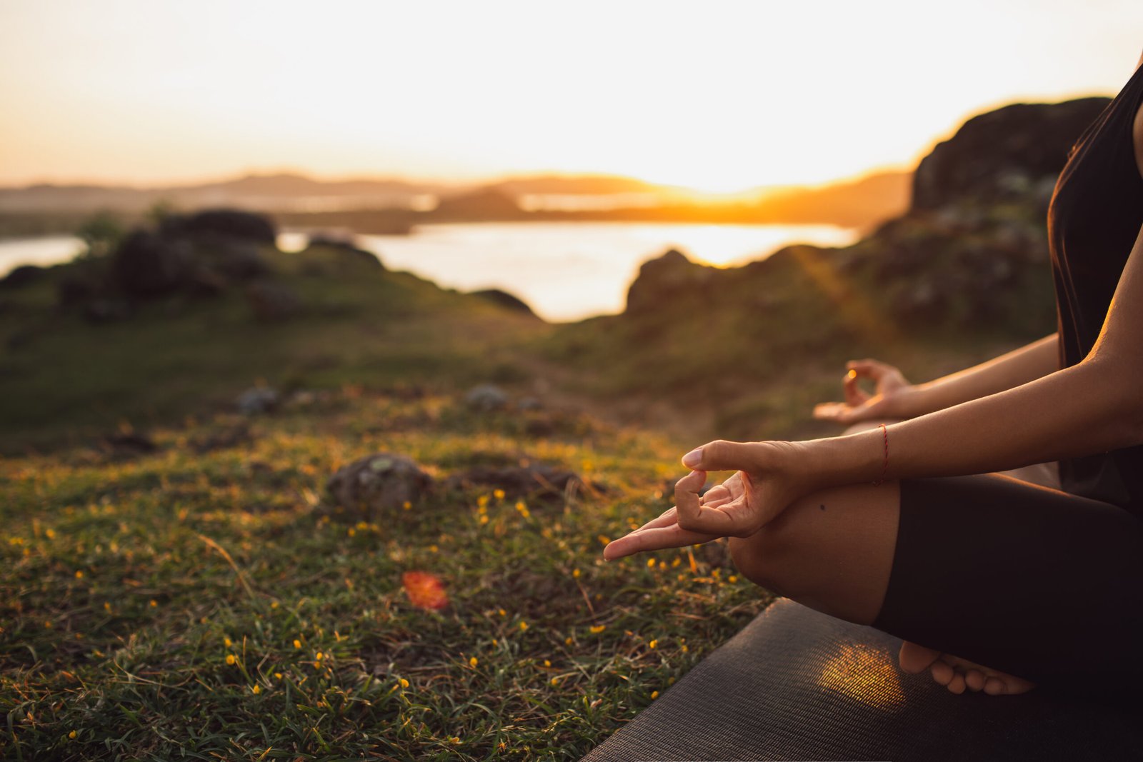 woman-meditating